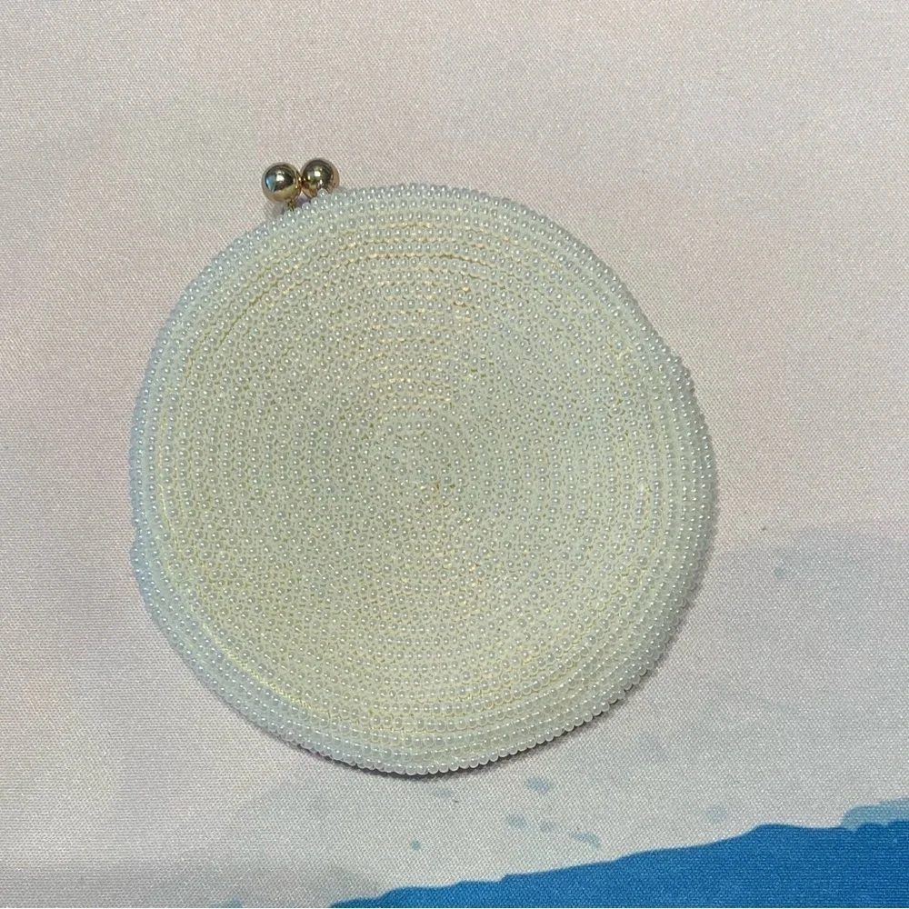 Vintage 1980s Nautical Hand Beaded Kiss Lock Coin Purse